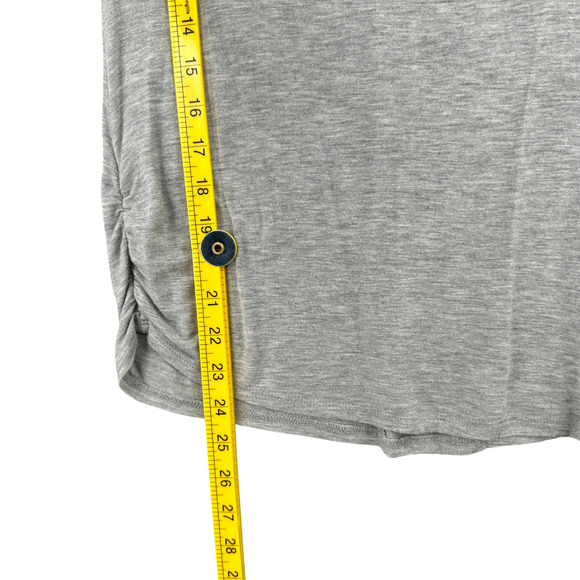 Rue Juju Maternity Grey Short Sleeves Floral Embroidery Ruching T Shirt Small - Picture 7 of 7